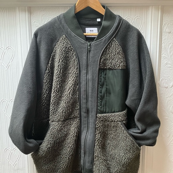 Uniqlo x White Mountaineering Charcoal Fleece Jacket - Picture 2 of 2